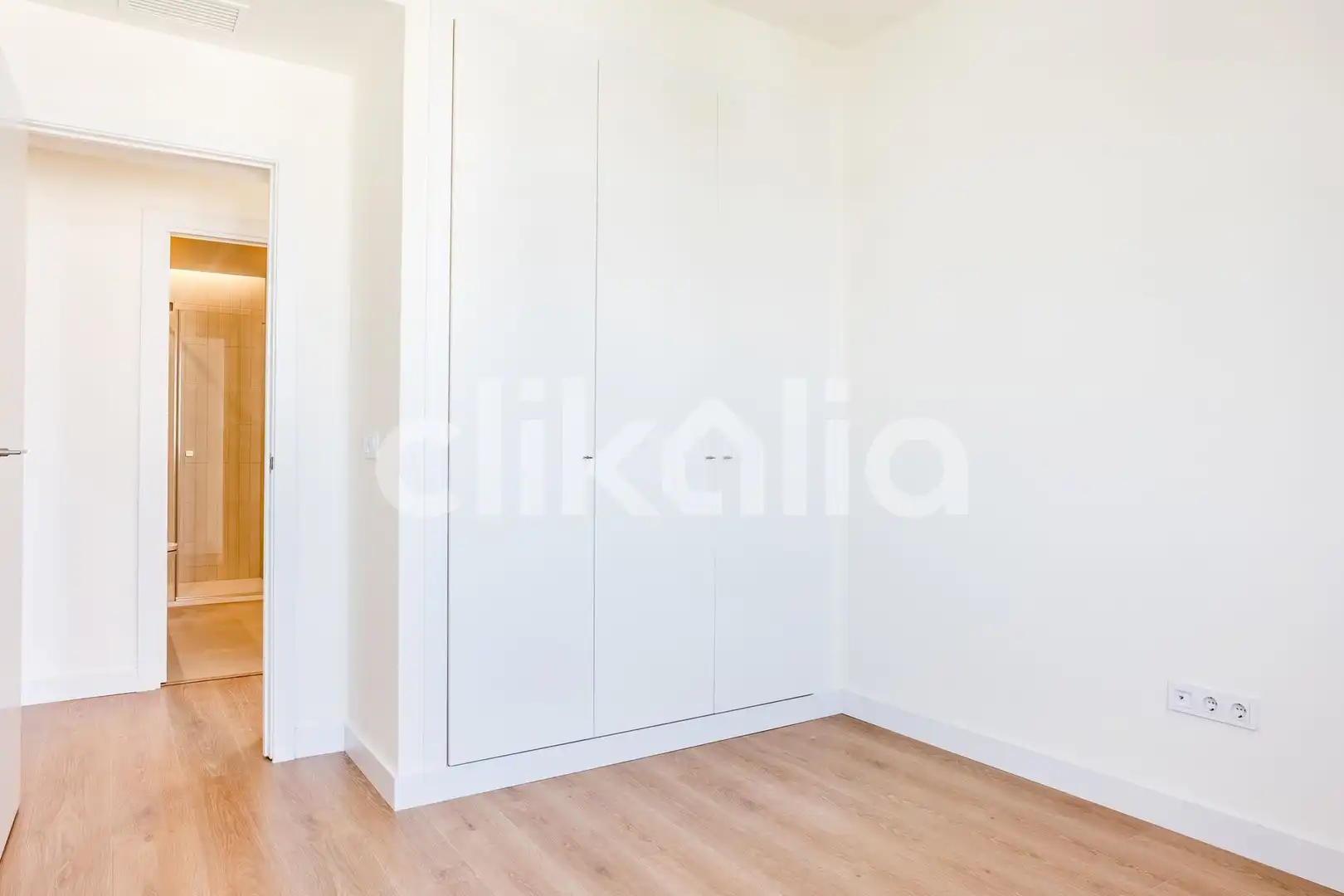 Habitación de Piso en venta en Sevilla con Aire acondicionado y Jardín privado