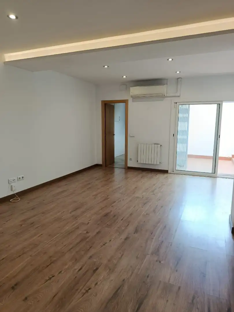 Maison mitoyenne à vendre à Carrer d'Eliseu Meifren, imagen 9