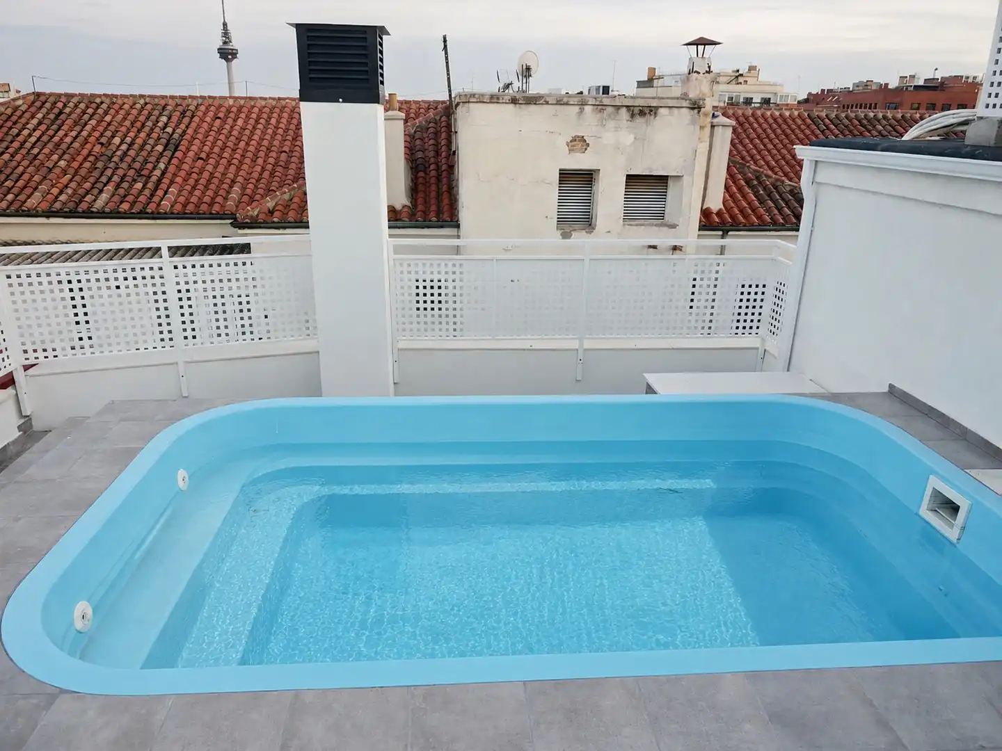 Piscina de Ático en venta en Madrid con Terraza y Piscina comunitaria