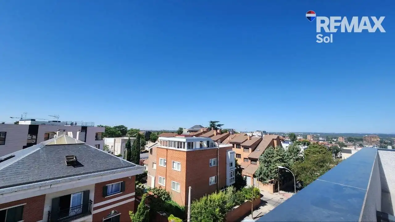 Vista exterior de Pis de lloguer en Madrid amb Aire condicionat, Calefacció i Moblat