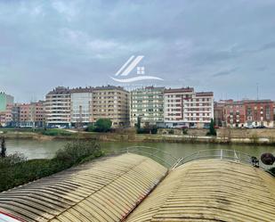 Exterior view of Flat for sale in Miranda de Ebro  with Heating