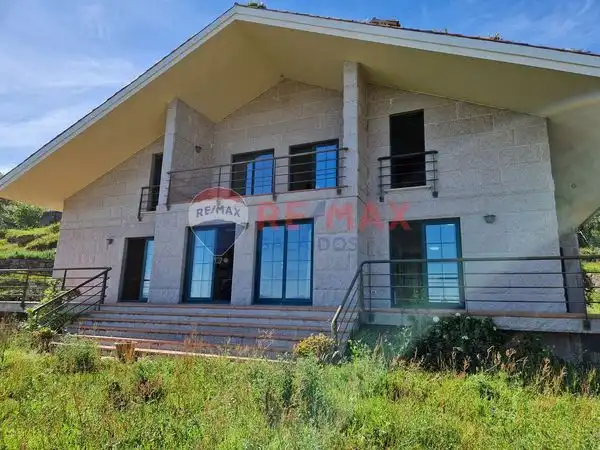Exterior view of Houses for sale in Moaña  with Heating, Private garden and Parquet flooring