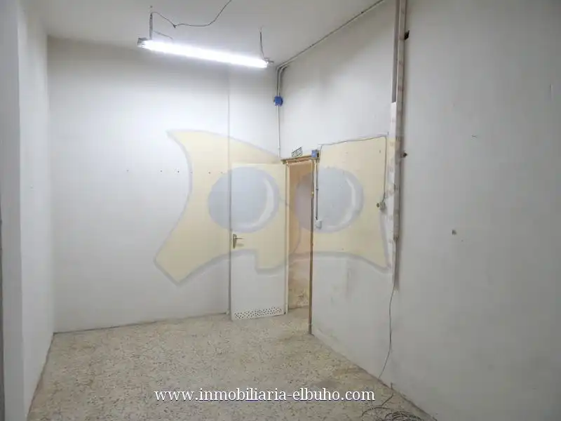 Gewerbefläche zum Verkauf in Garrido, imagen 8