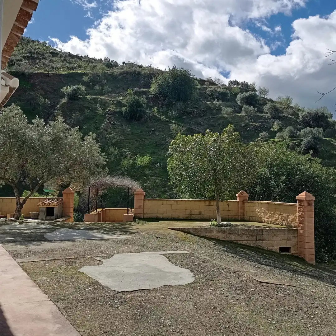 Garden of Country homes for sale in Álora  with Air Conditioner, Heating and Private garden