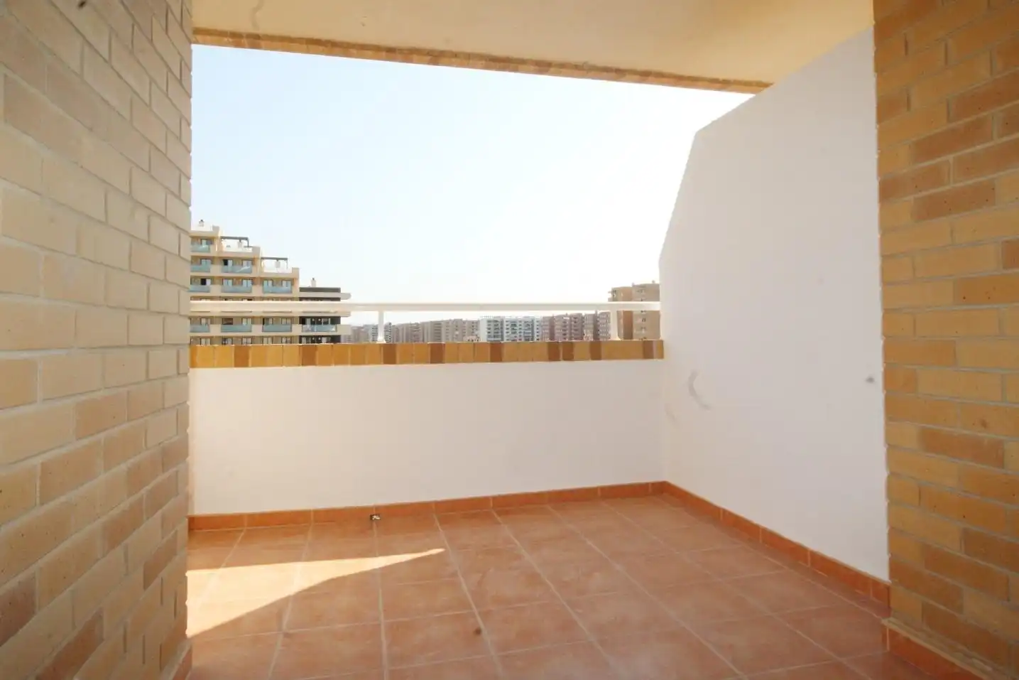 Habitación de Apartamento en venta en Oropesa del Mar / Orpesa con Aire acondicionado, Jardín privado y Terraza
