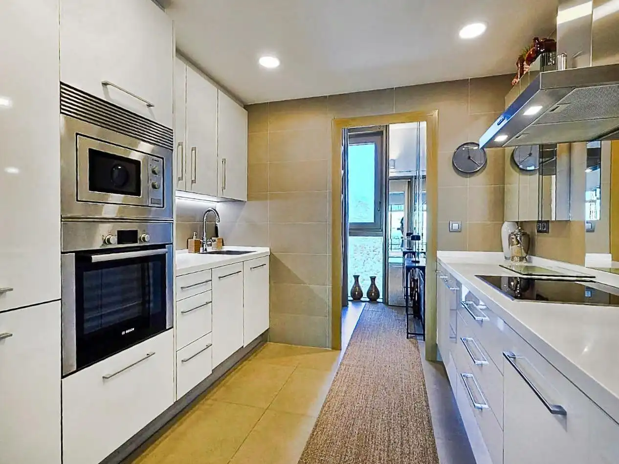 Apartamento con piscina en venta en Playa de Poniente, imagen 20