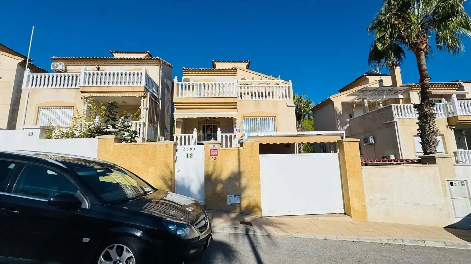 Casa amb terrassa en venda a Orihuela Costa