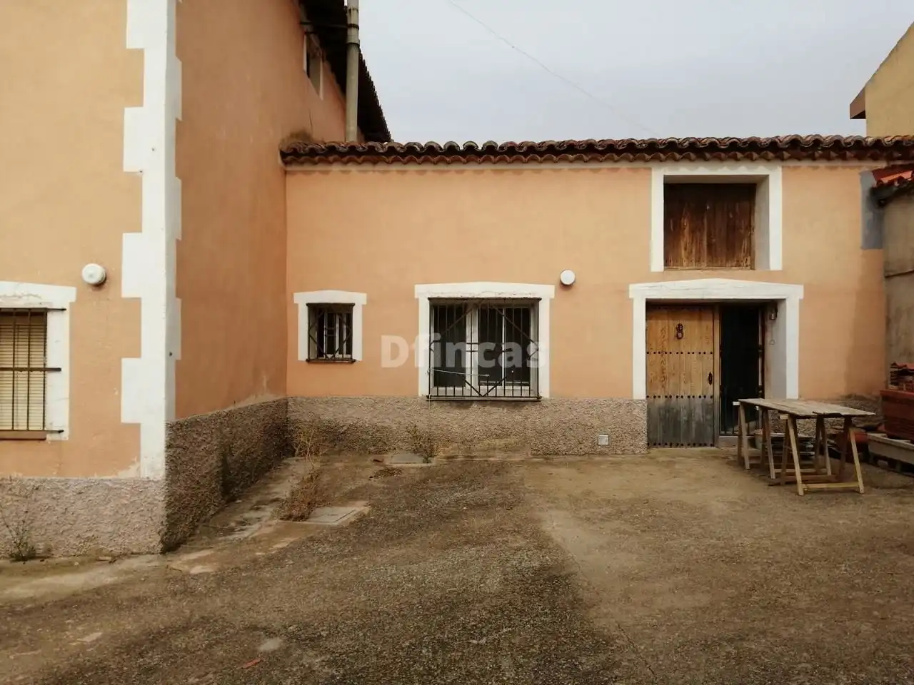 Vista exterior de Casa o chalet en venta en Fuentes Calientes