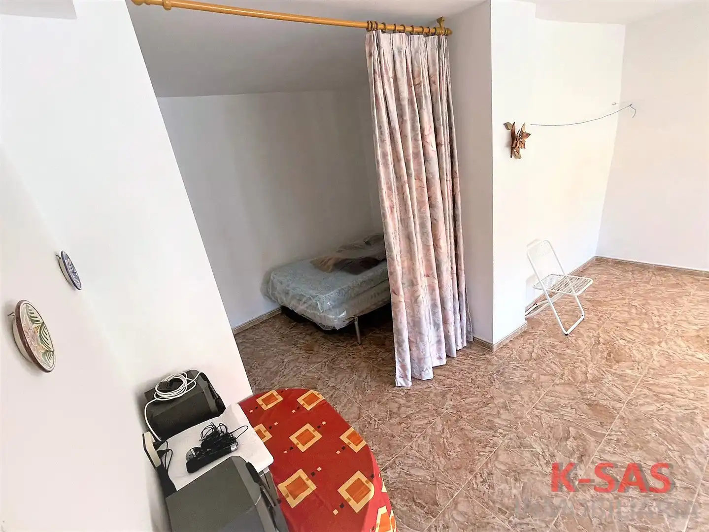 Dormitori de Casa o xalet en venda en Aldeire amb Moblat i Balcó