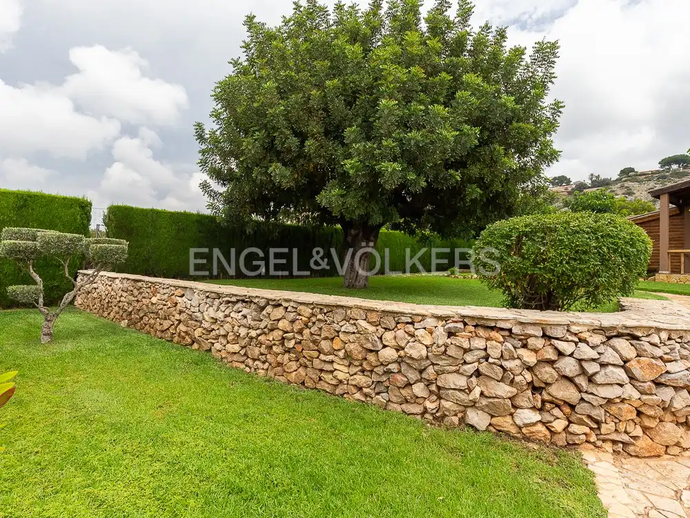 Casa o chalet de alquiler en Torrent con Aire acondicionado, Calefacción y Jardín privado