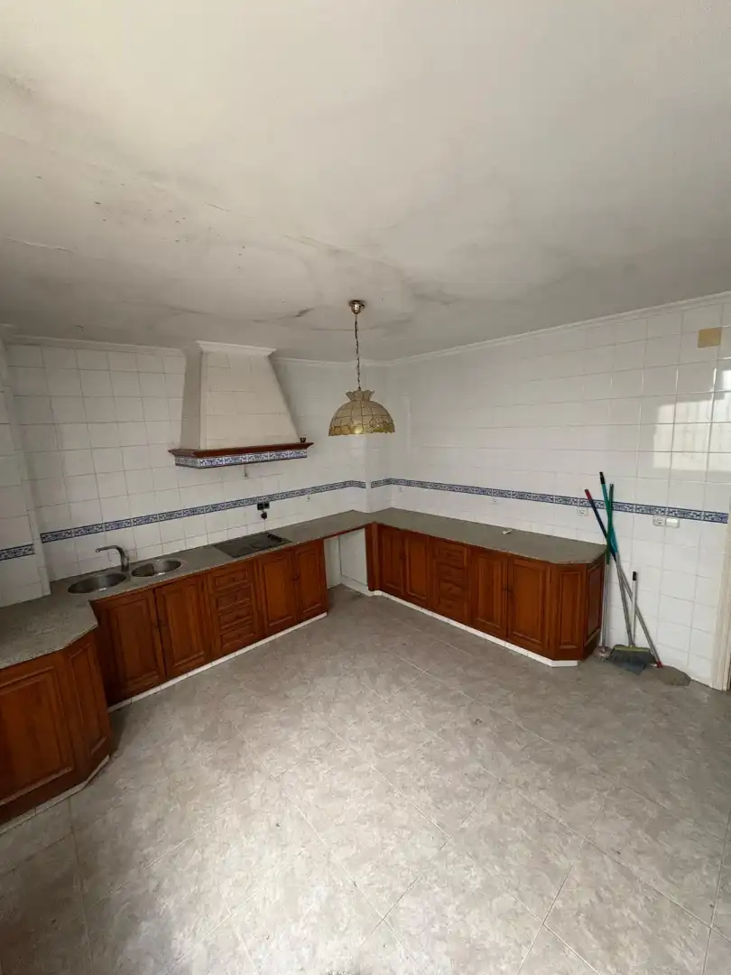 Cocina de Casa adosada en venta en Carmona con Terraza y Balcón
