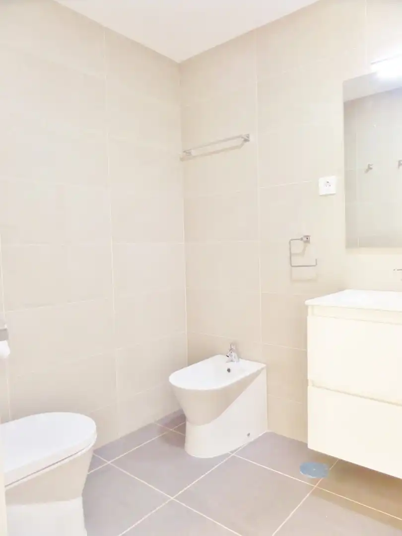 Bathroom of Flat for rent in El Campello  with Air Conditioner, Private garden and Terrace