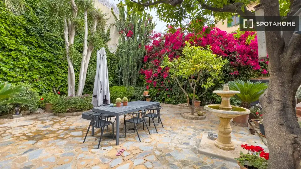 Terrasse von Wohnungen zur untervermieten in  Palma de Mallorca mit Klimaanlage, Terrasse und Möbliert