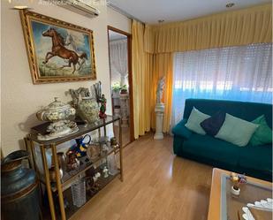 Living room of Flat for sale in  Madrid Capital  with Air Conditioner, Heating and Terrace