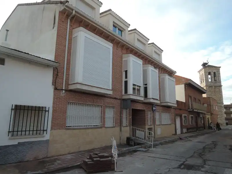Vista exterior de Pis en venda en Camarma de Esteruelas