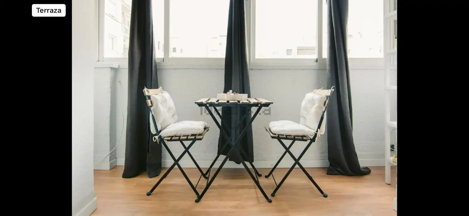 Balcony of Flat for rent in  Madrid Capital  with Air Conditioner, Heating and Parquet flooring