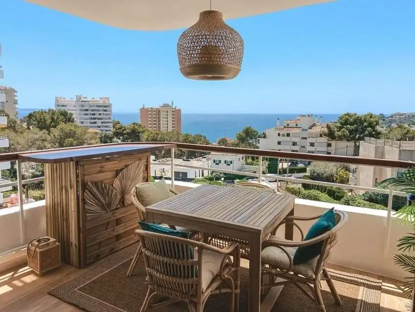 Terraza de Estudio en venta en  Palma de Mallorca con Parquet, Amueblado y Piscina comunitaria