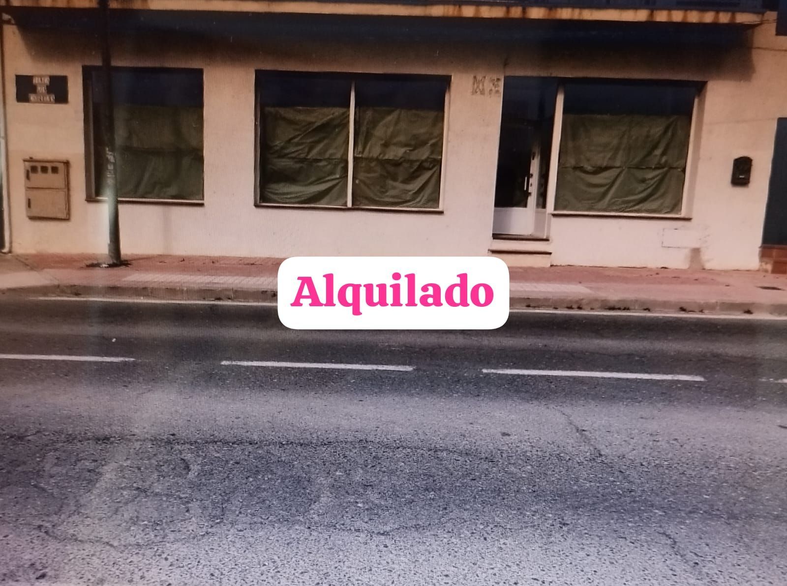 Local de lloguer a Calle Presilla, Orusco de Tajuña