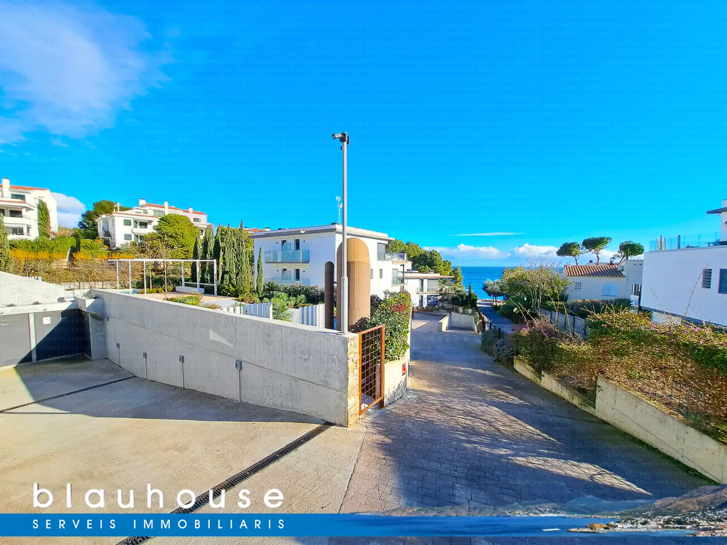 Vista exterior de Apartamento en venta en Llançà con Aire acondicionado, Calefacción y Terraza