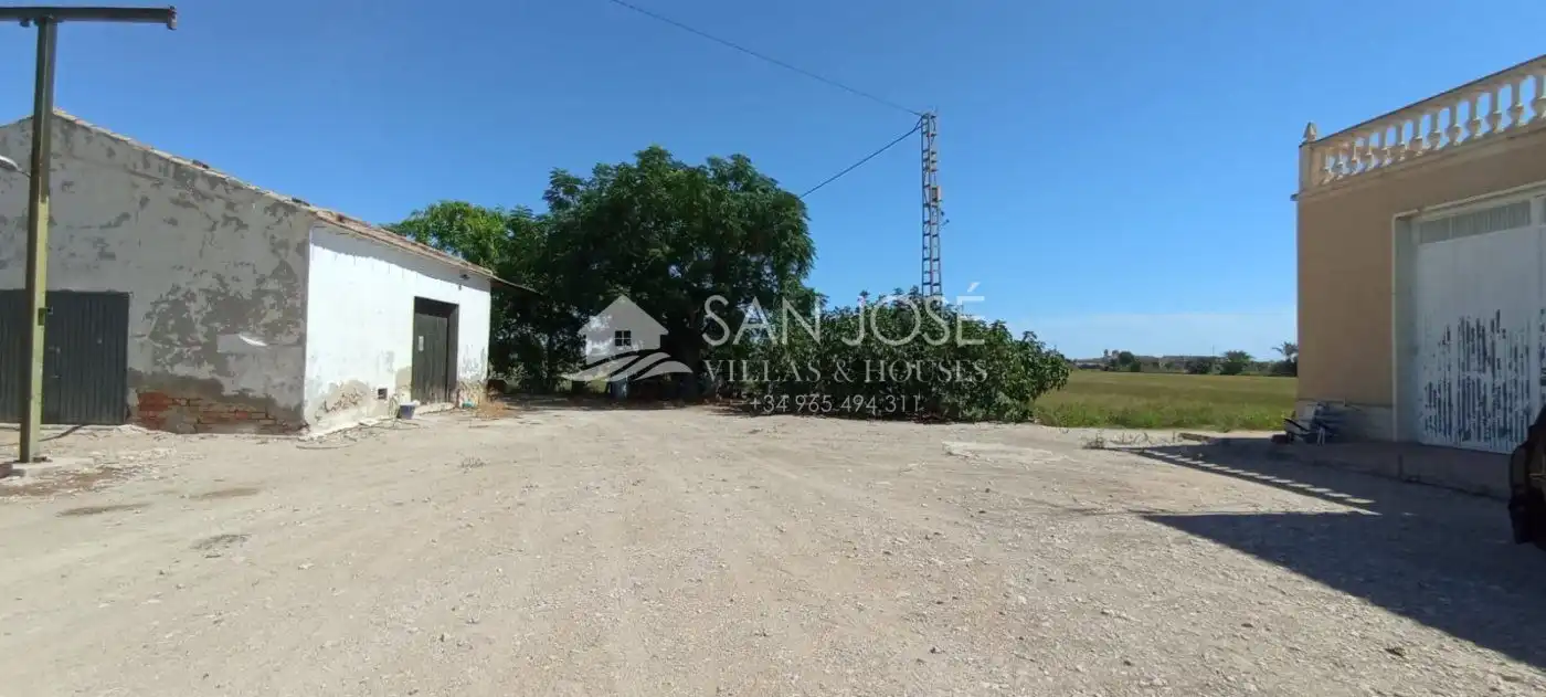 Casa o chalet en venta en Crevillent con Aire acondicionado, Calefacción y Jardín privado