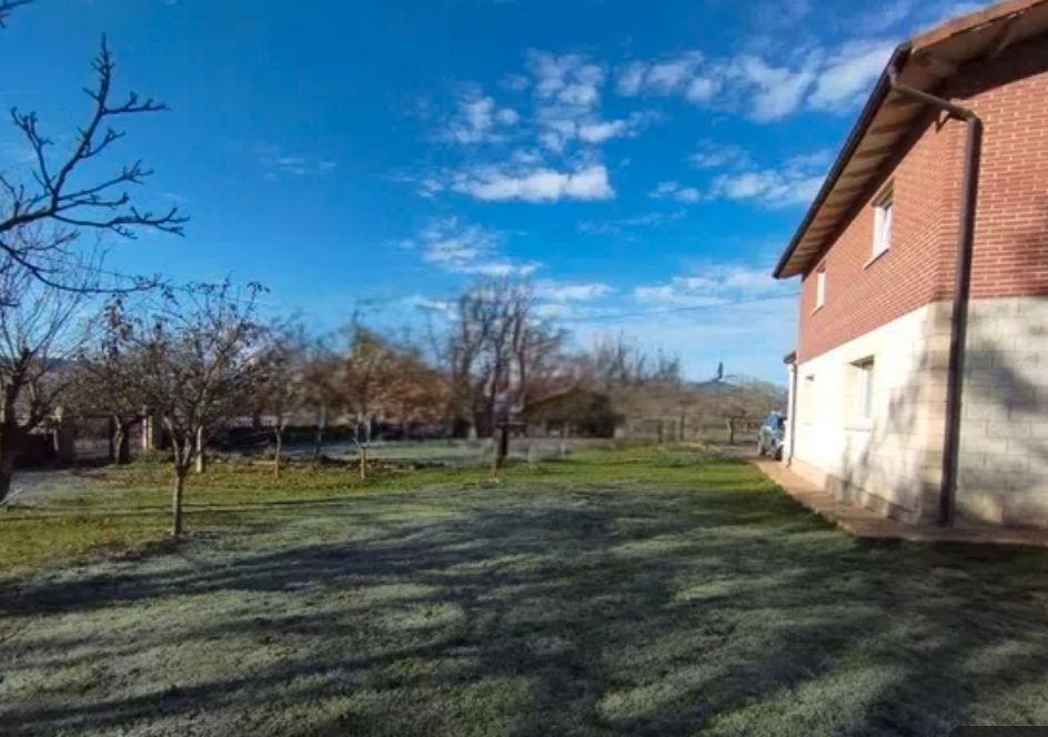 Casa o xalet en venda en Valle de Losa amb Calefacció, Jardí privat i Terrassa