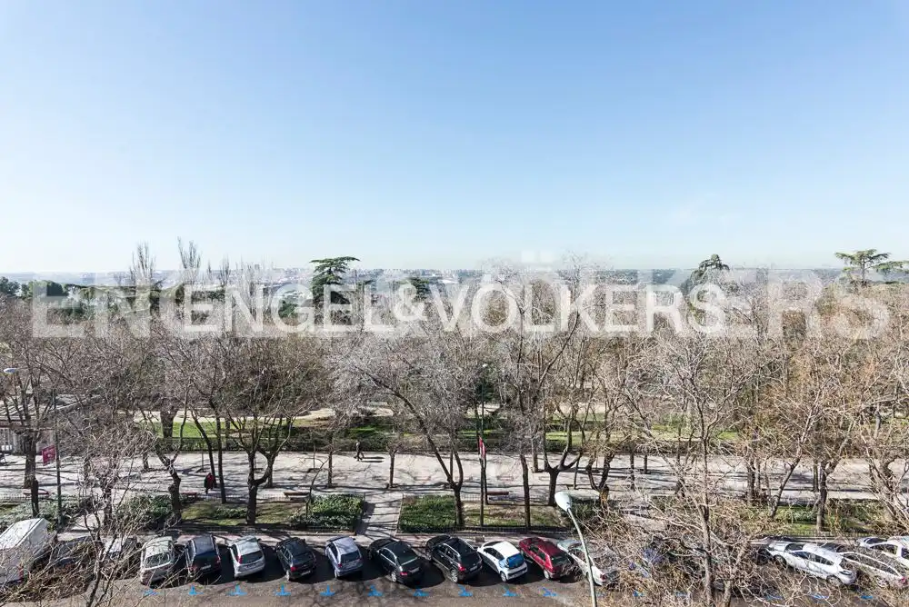 Vista exterior de Pis de lloguer en Madrid amb Aire condicionat, Calefacció i Parquet