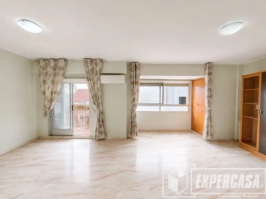 Sala d'estar de Pis en venda en Llíria amb Aire condicionat, Calefacció i Traster