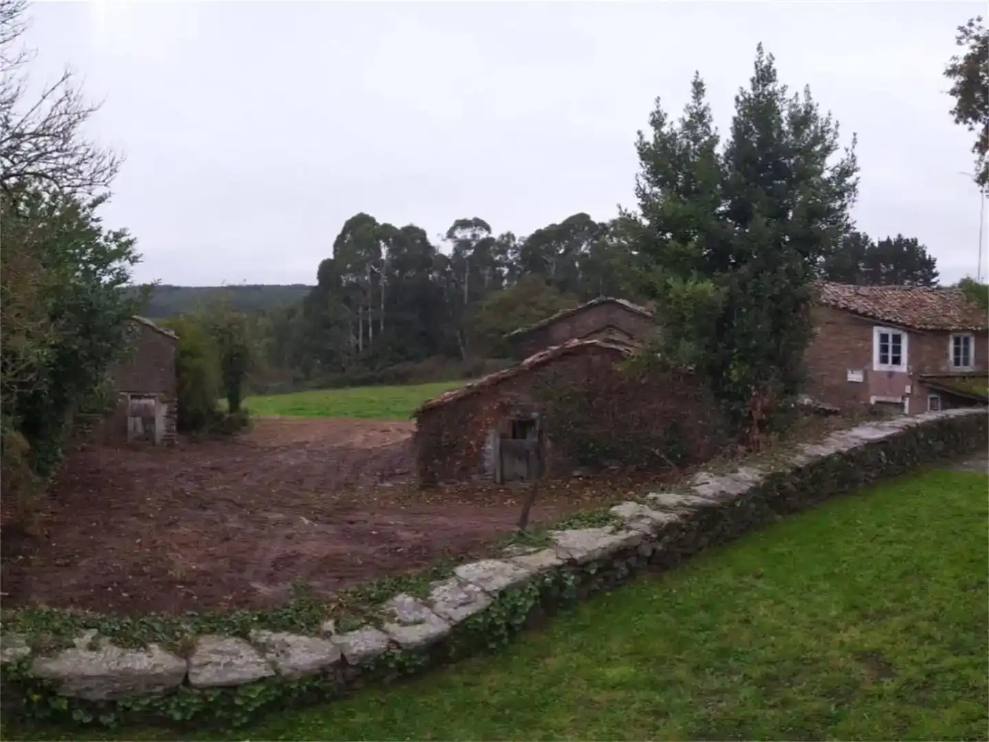 Finca rústica en venta en Frades
