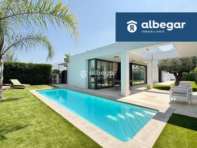 Casa-chalet en Alquiler en Torre en Conill - Cumbres de San Antonio