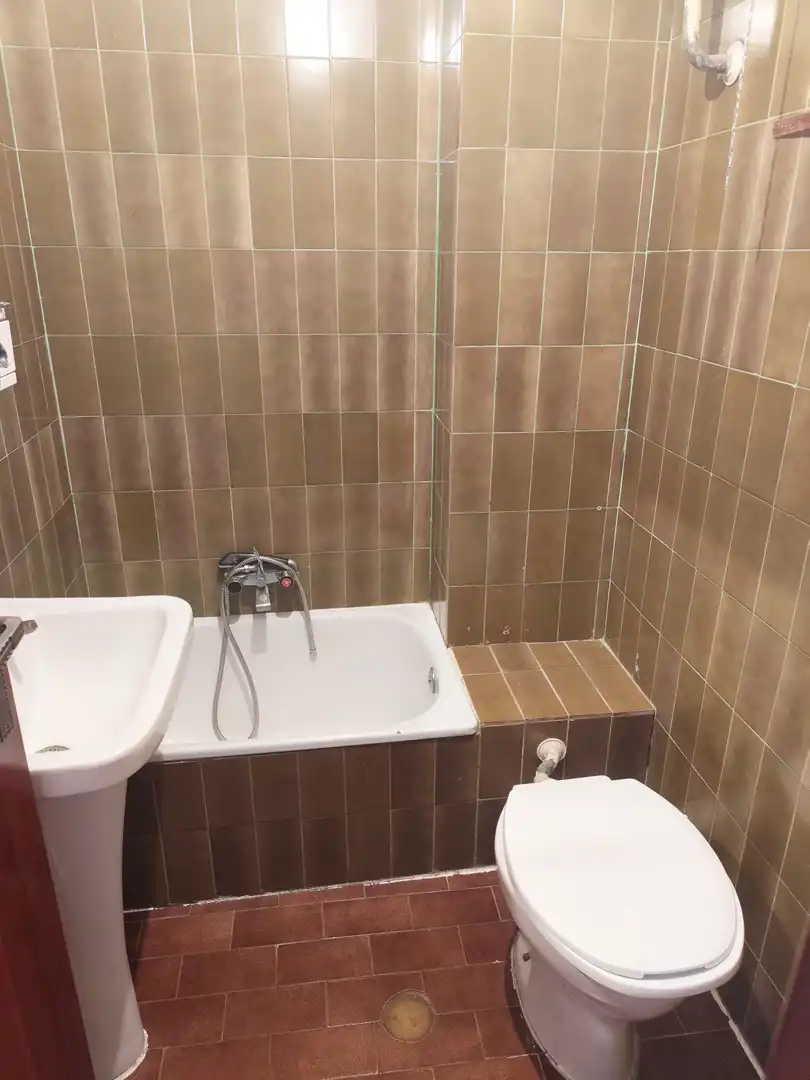 Badezimmer von Wohnung zum Verkauf in Palencia mit Heizung und Terrasse