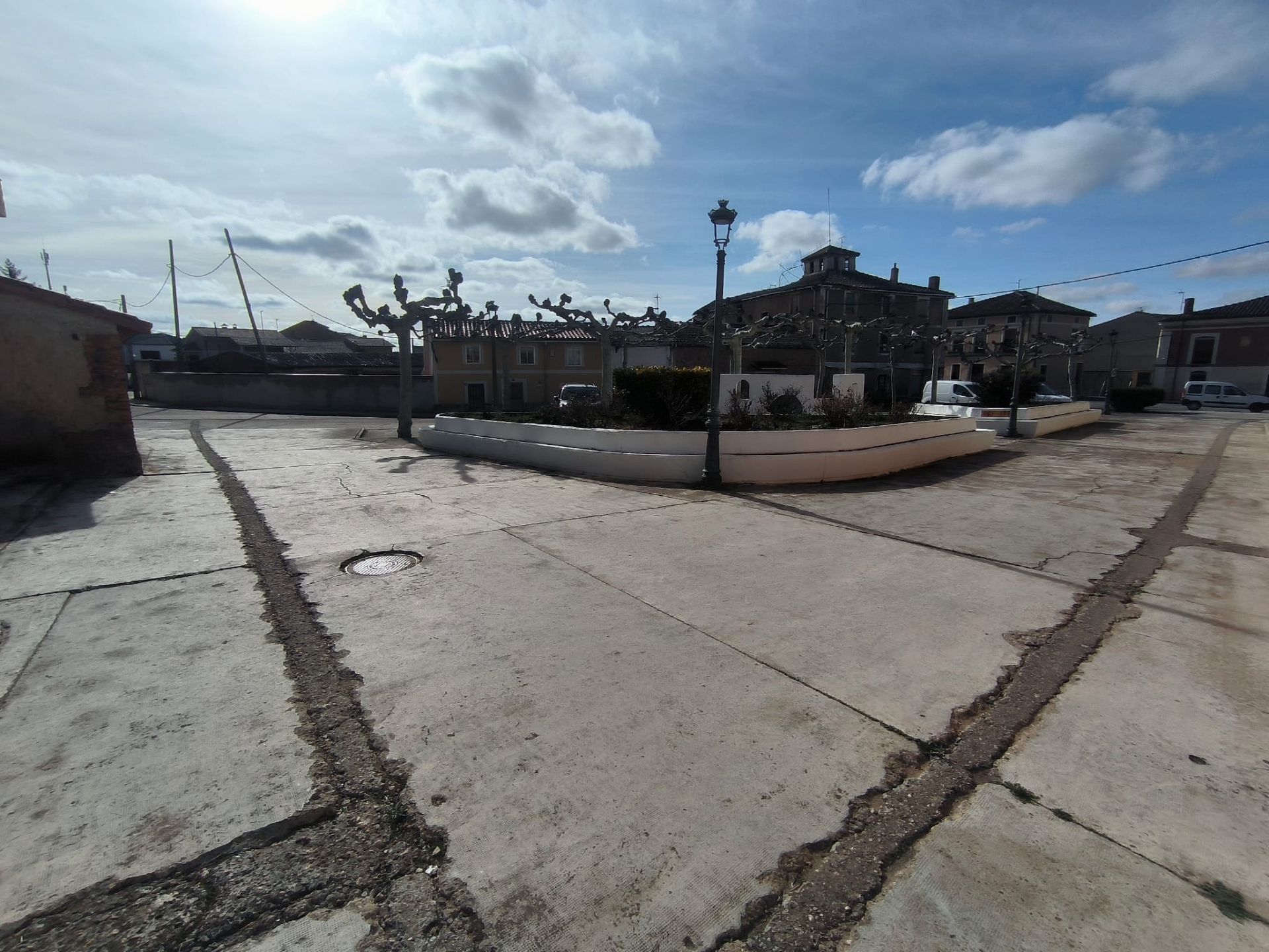 Vista exterior de Local en venda en Melgar de Fernamental