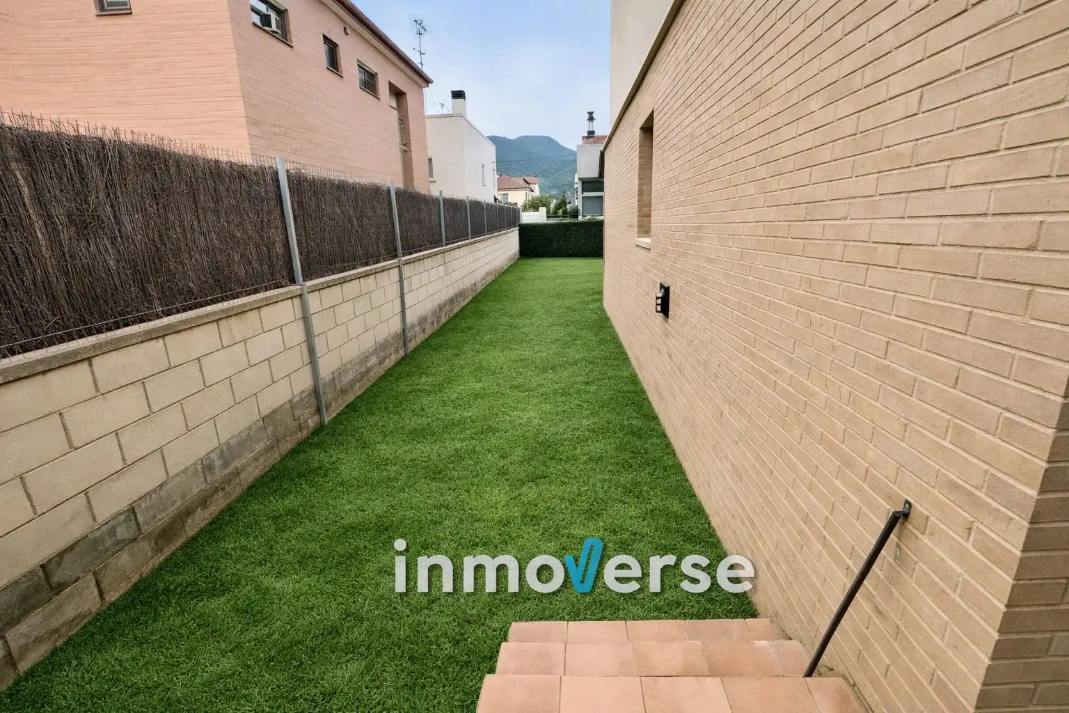 Exterior view of Flat for sale in Montblanc  with Private garden