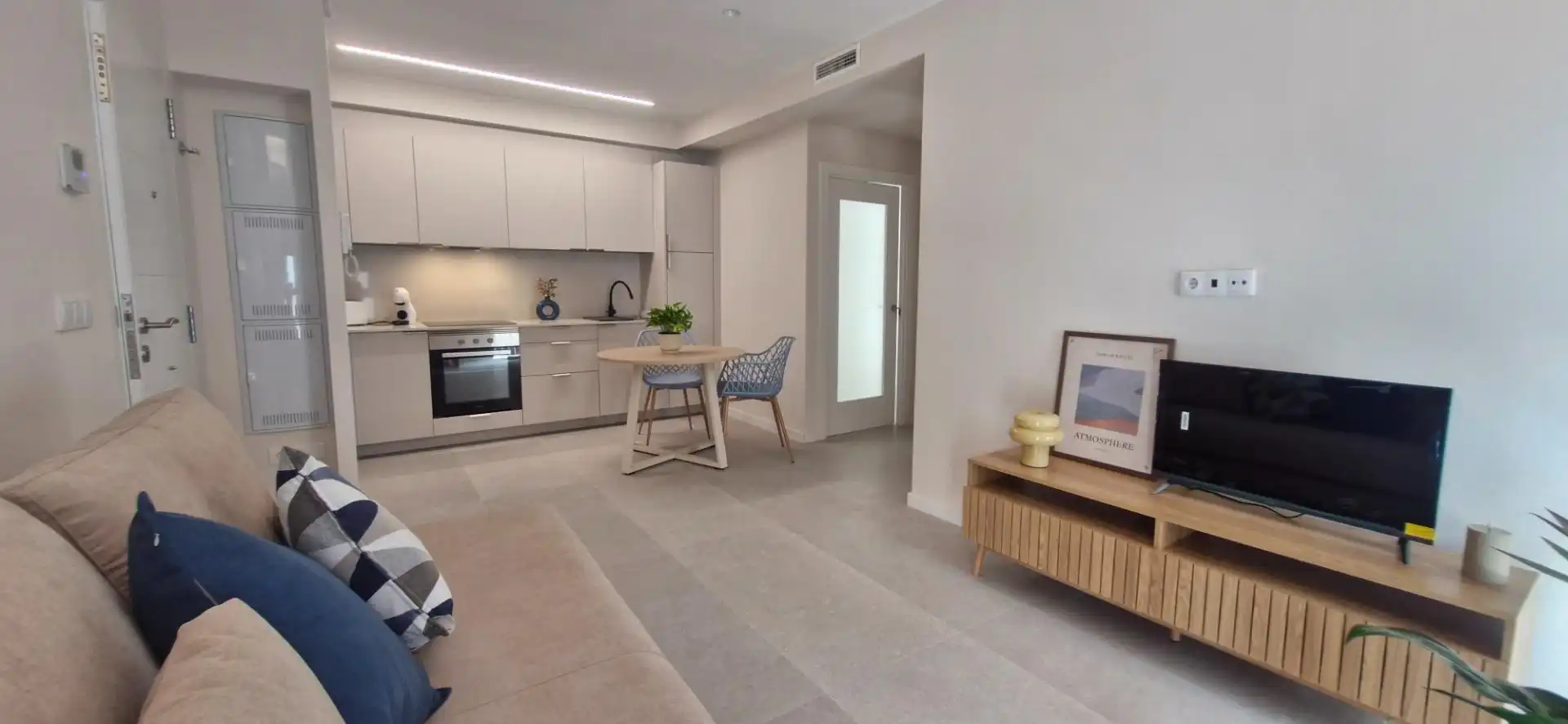 Cocina de Piso de alquiler en Elche / Elx con Aire acondicionado, Parquet y Trastero