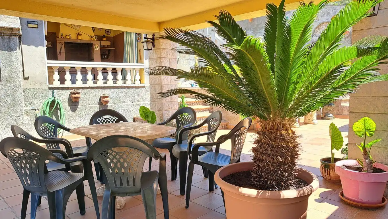 Terraza de Casa o chalet en venta en Castellet i la Gornal con Aire acondicionado, Calefacción y Jardín privado