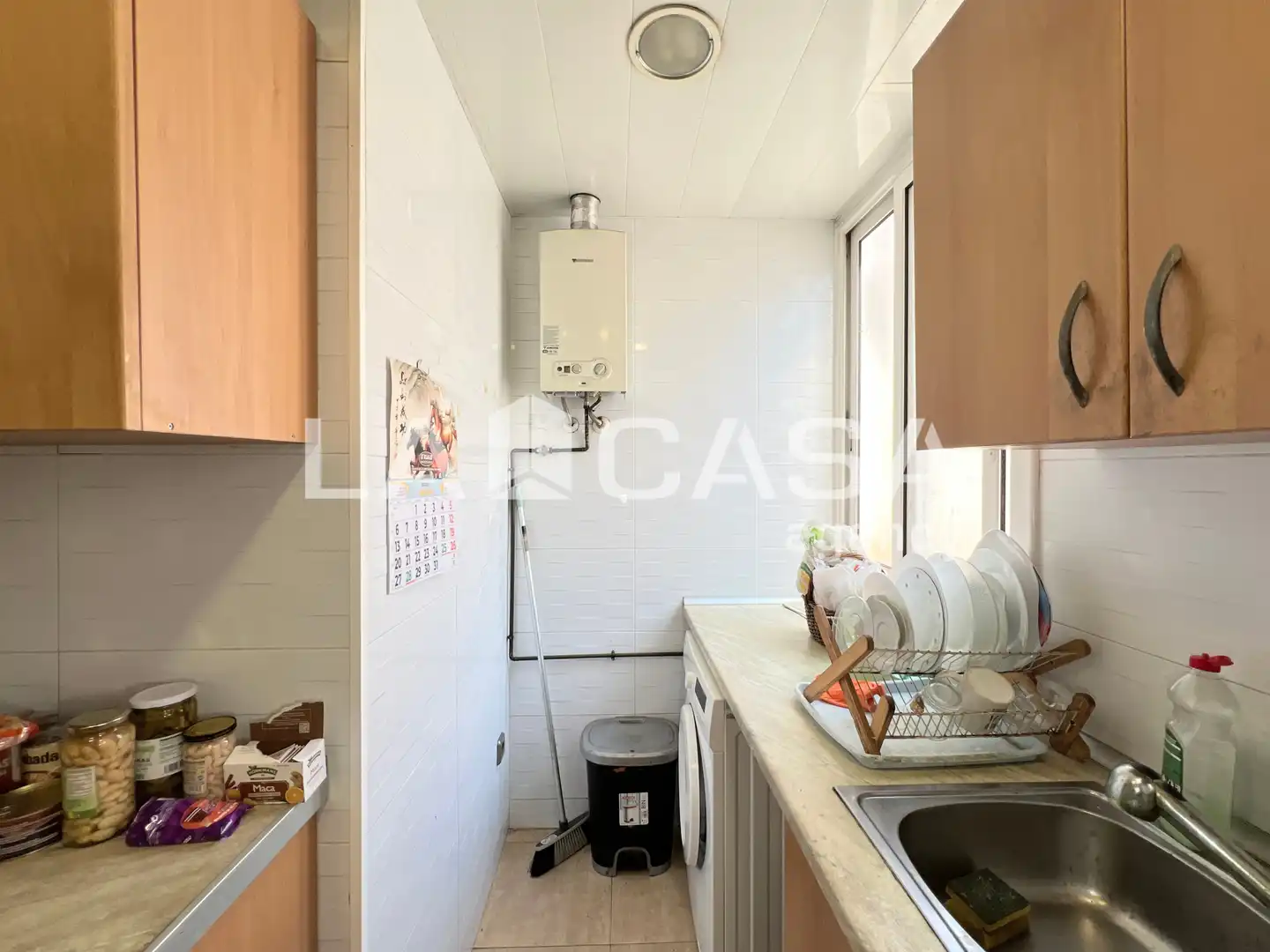 Küche von Dachboden zum Verkauf in Badalona mit Balkon
