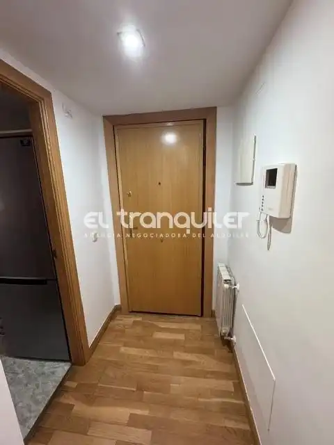 Flat for rent in Madrid  with Storage room, Furnished and Washing machine