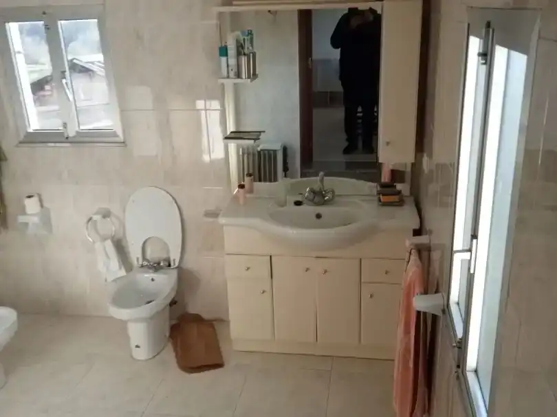 Bathroom of Flat for sale in Cartelle, Ourense