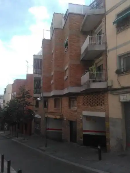 Apartment for sale in Artigues - Llefià, imagen 3