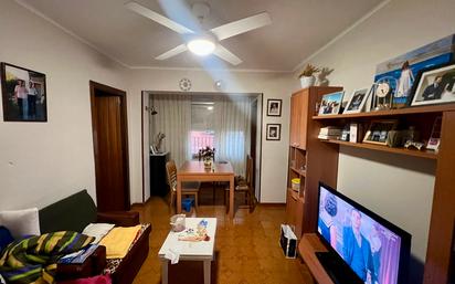 Living room of Flat for sale in L'Hospitalet de Llobregat  with Balcony