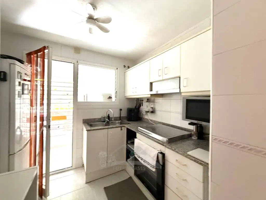 Apartment mit Aufzug zum Verkauf in Calle Sinies, imagen 7