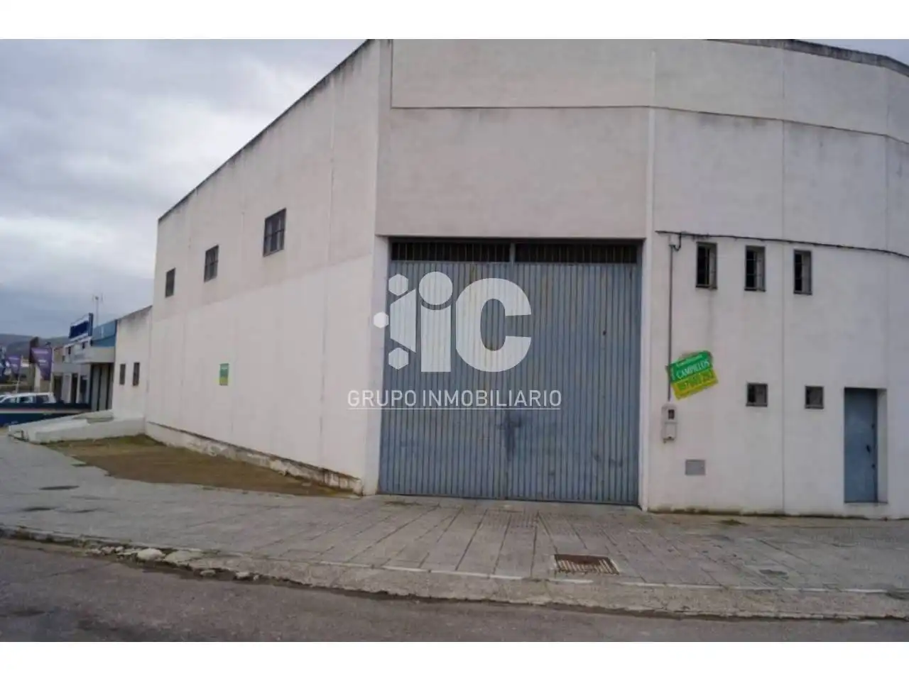 Nave industrial in vendita a Baena