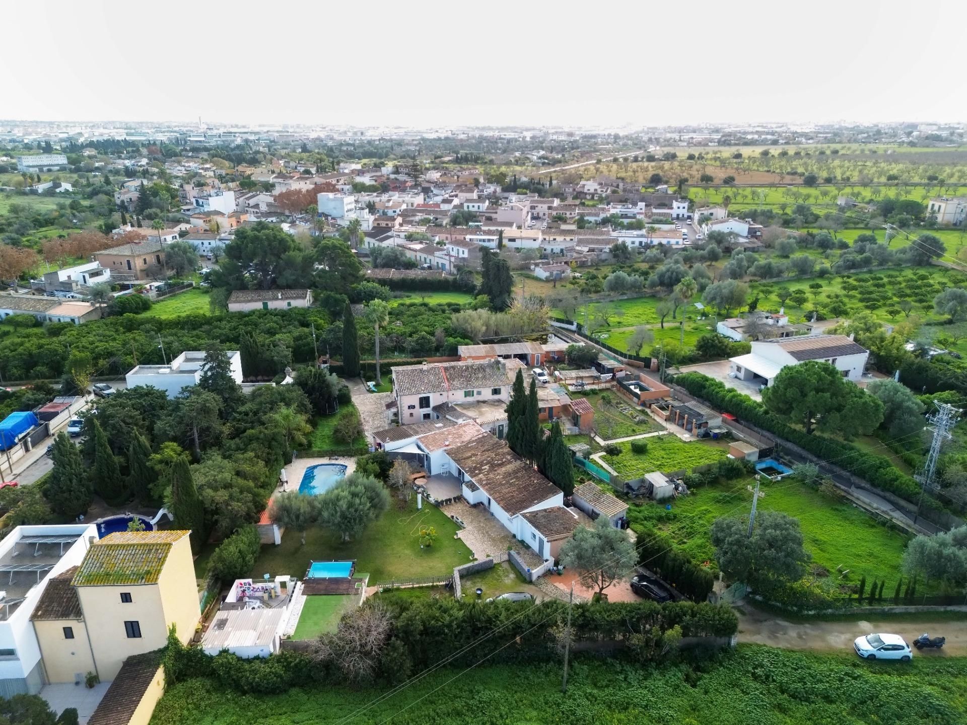 Vista exterior de Casa o xalet en venda en  Palma de Mallorca amb Aire condicionat, Jardí privat i Parquet