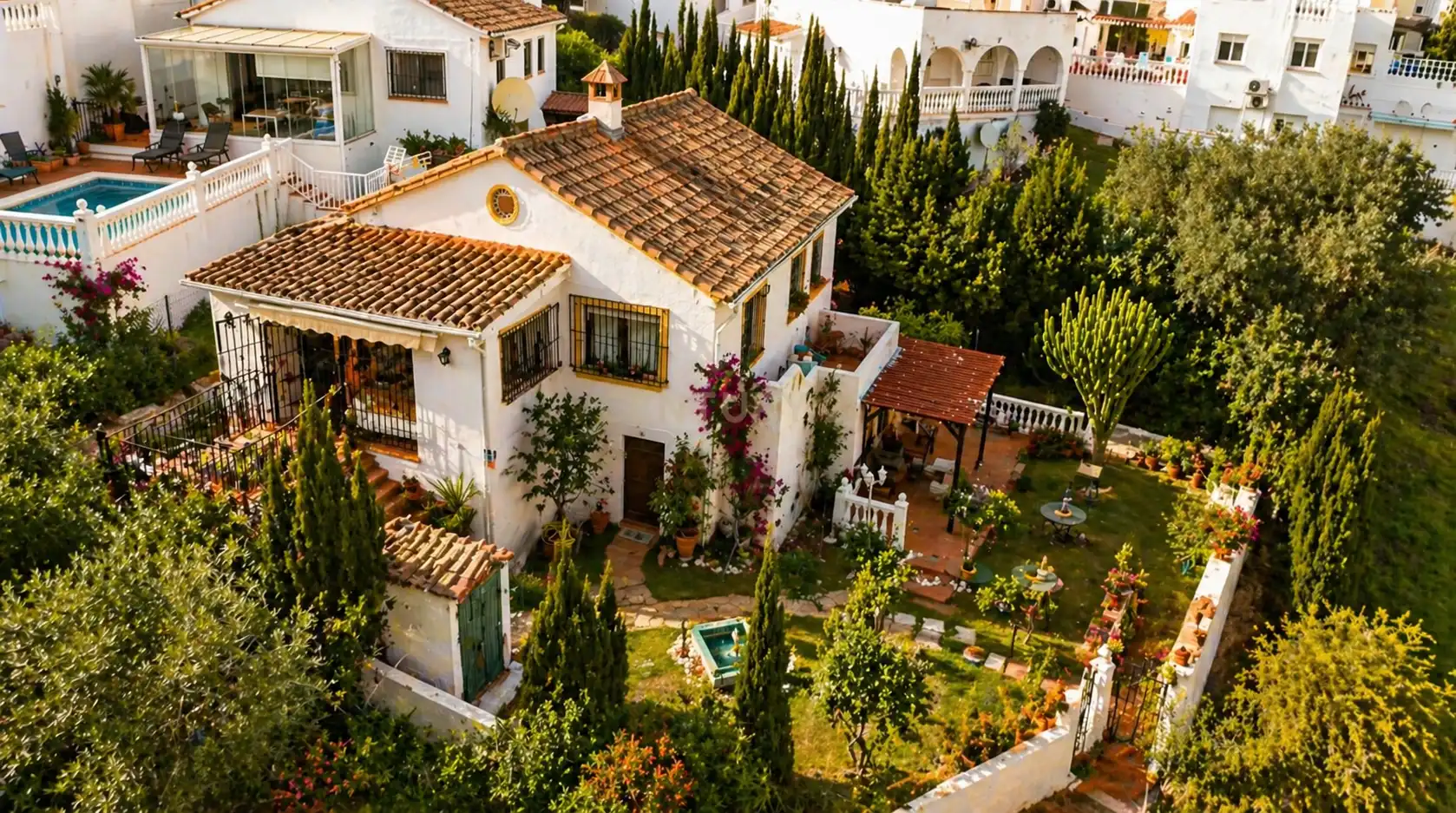 Vista exterior de Casa o xalet en venda en Mijas amb Piscina