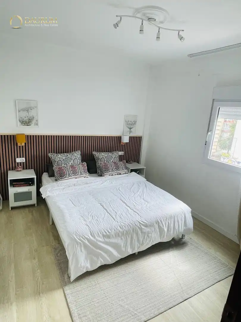 Habitación de Piso en venta en Sevilla con Aire acondicionado, Calefacción y Terraza
