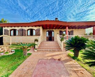 Vista exterior de Casa o xalet en venda en Beniel amb Aire condicionat, Piscina i Piscina comunitària