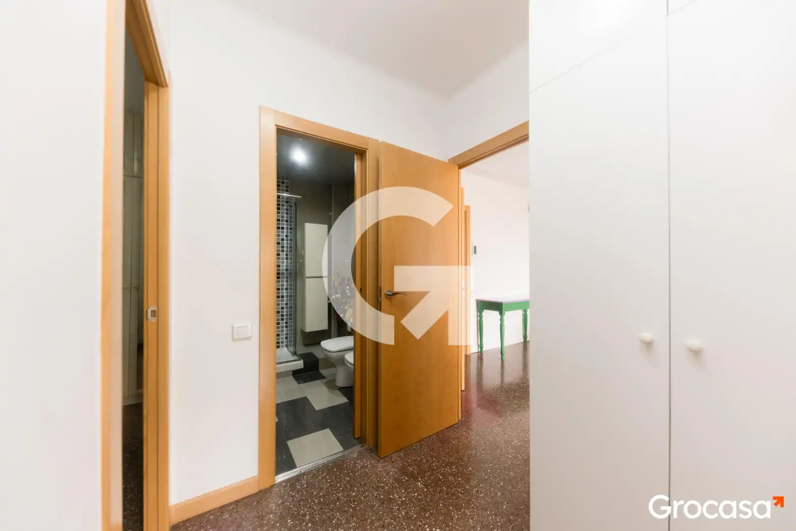 Piso en venta en El Prat de Llobregat con Horno y Balcón