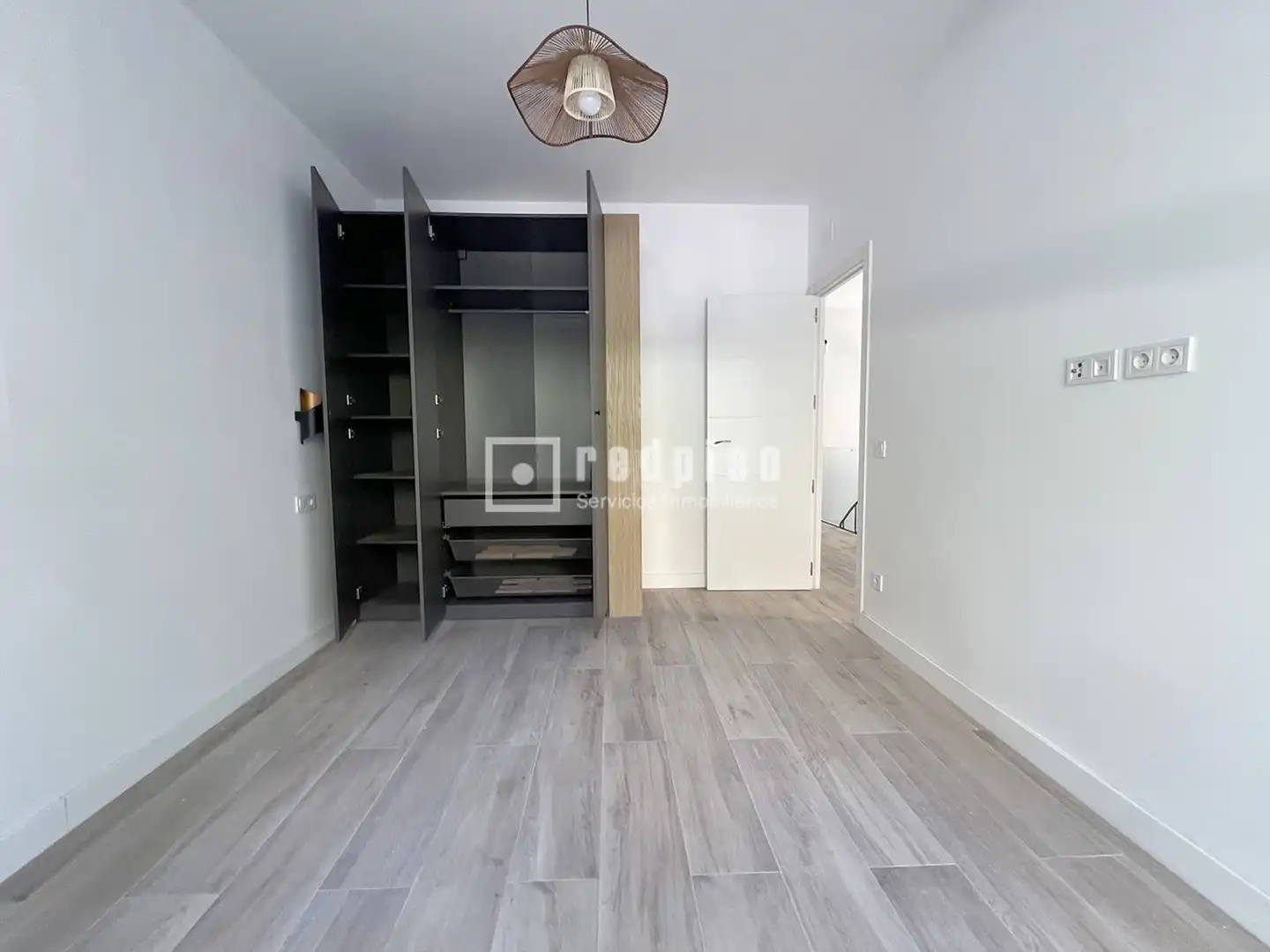 Habitación de Piso en venta en Madrid con Aire acondicionado, Calefacción y Alarma