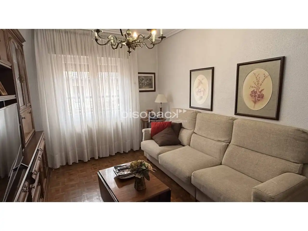 Wohnzimmer von Wohnung zum Verkauf in  Pamplona / Iruña mit Heizung, Terrasse und Balkon