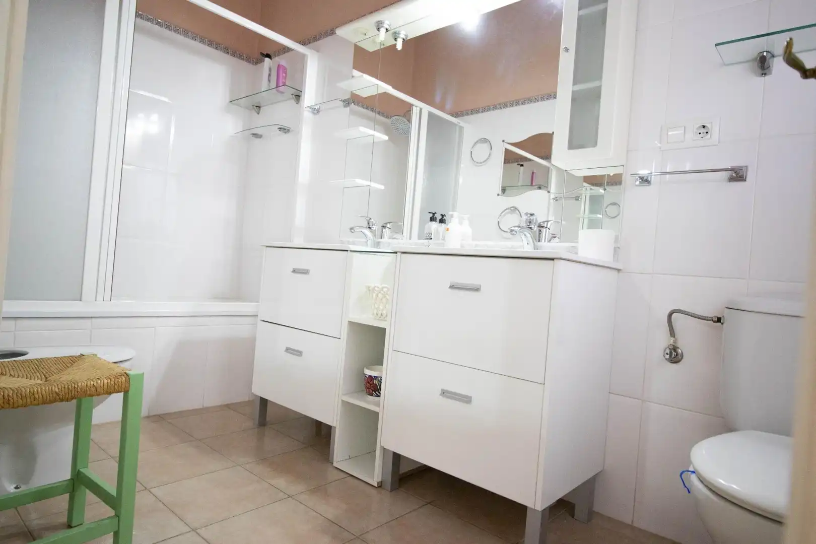 Baño de Piso en venta en Badajoz con Calefacción, Terraza y Trastero