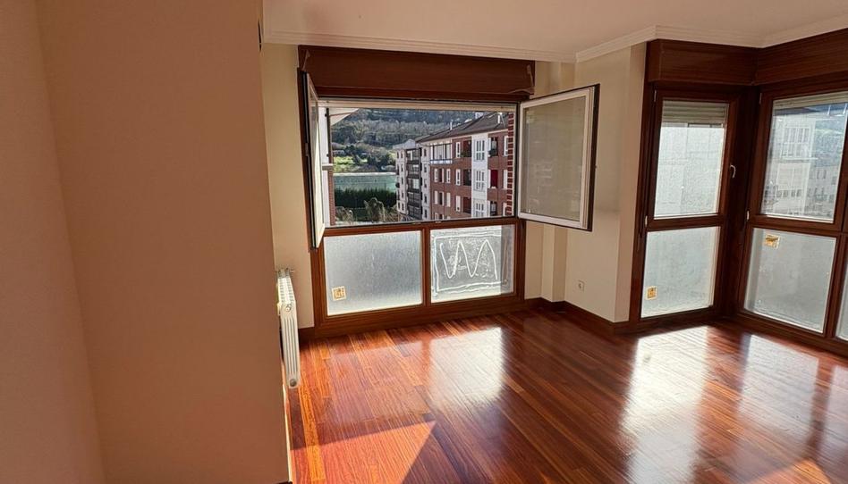 Foto 1 de Piso en venta en Balmaseda, Bizkaia